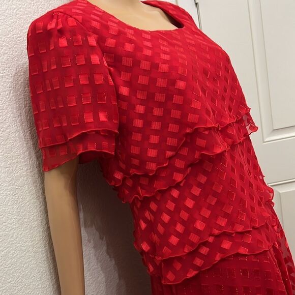 Ann Hobbs For Cattiva Dress Red Square Neck Short Sleeve Sheer Ruffle Midi Lined - Picture 3 of 11